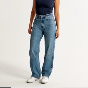Abercrombie ‘The Loose’ Jean